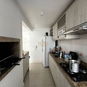 Apartamento com 77m², 2 dormitórios, 1 suíte, 1 vaga no Piazza em Torres para Comprar