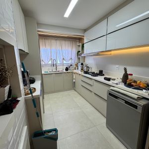 Cobertura com 222m², 3 dormitórios, 1 suíte, 1 vaga no Castelo Branco em Torres para Comprar