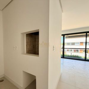 Apartamento com 52m², 1 dormitório, 1 suíte, 1 vaga no Florença em Torres para Comprar
