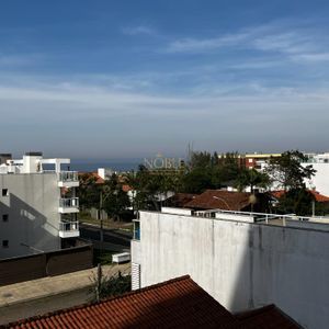 Apartamento com 155m², 3 dormitórios, 1 suíte, 1 vaga no Edificio Villa Itaparica em Torres para Comprar