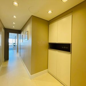 Apartamento com 130m², 3 dormitórios, 1 suíte, 2 vagas no Monterrey em Torres para Comprar