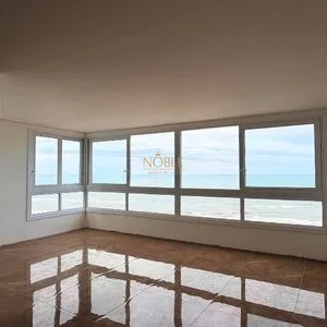 Apartamento com 119m², 3 dormitórios, 3 suítes, 2 vagas no La Vistara em Torres para Comprar
