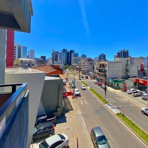 Apartamento com 82m², 2 dormitórios, 1 vaga no Edifício Dona Emília em Torres para Comprar