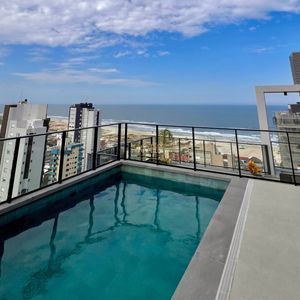 Apartamento com 108m², 3 dormitórios, 1 suíte, 1 vaga no Maui Residencial em Torres para Comprar