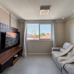 Apartamento com 63m², 2 dormitórios, 1 suíte, 2 vagas no Ilha de Creta em Torres para Comprar