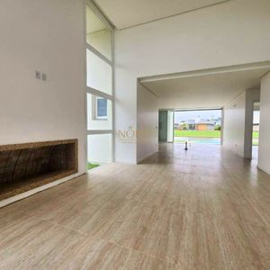 Casa, 3 dormitórios, 3 suítes, 2 vagas no Reserva das Águas em Torres para Comprar