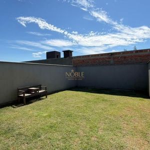 Sobrado com 148m², 3 dormitórios, 1 suíte, 2 vagas no bairro Tapera em Passo de Torres para Comprar