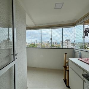 Apartamento com 90m², 2 dormitórios, 1 suíte, 1 vaga no Edifício San Dilin em Torres para Comprar