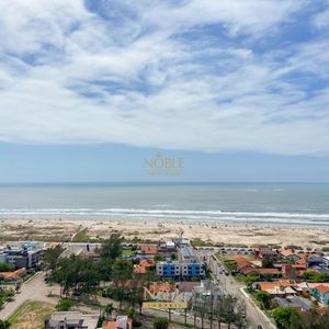 Apartamento com 140m², 3 dormitórios, 3 suítes, 2 vagas no Voga em Torres para Comprar