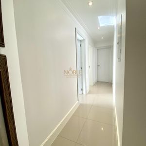 Apartamento com 249m², 4 dormitórios, 4 suítes, 3 vagas no Graziela em Torres para Comprar