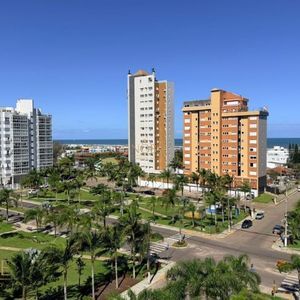 Apartamento com 117m², 3 dormitórios, 2 suítes, 2 vagas no Morada da Praça em Torres para Comprar