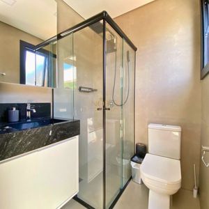 Cobertura com 218m², 3 dormitórios, 1 suíte, 2 vagas no Roca em Torres para Comprar