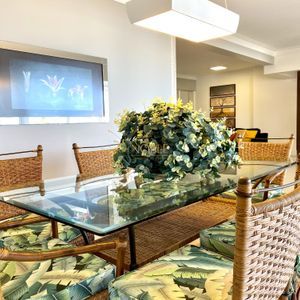 Apartamento com 249m², 4 dormitórios, 4 suítes, 3 vagas no Graziela em Torres para Comprar