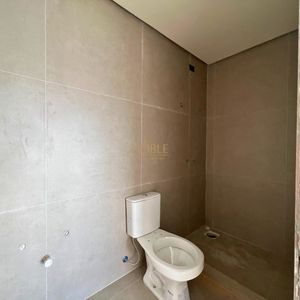 Apartamento com 70m², 2 dormitórios, 1 suíte, 1 vaga no Topazio em Torres para Comprar