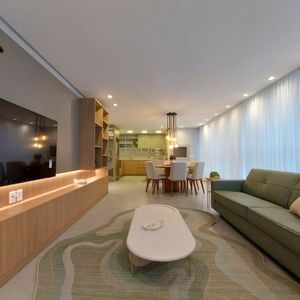 Apartamento com 108m², 3 dormitórios, 1 suíte, 2 vagas no Maui Residencial em Torres para Comprar