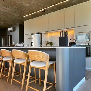 Casa de Condomínio com 476m², 5 dormitórios, 5 suítes, 2 vagas no Ocean Side em Torres para Comprar