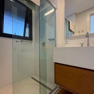 Apartamento com 220m², 4 dormitórios, 4 suítes, 3 vagas no Vitra em Torres para Comprar