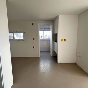 Apartamento com 121m², 3 dormitórios, 3 suítes, 1 vaga no Punta Del Sole em Torres para Comprar