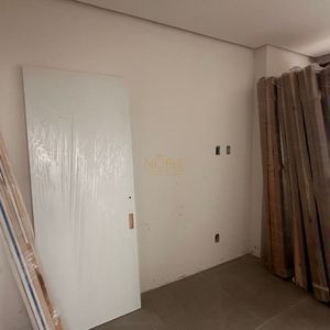 Apartamento com 90m², 3 dormitórios, 1 suíte, 2 vagas no Montreal em Torres para Comprar