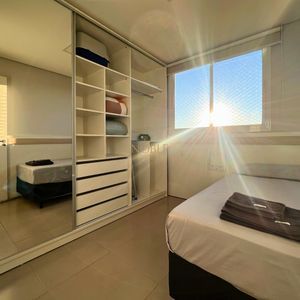 Apartamento com 59m², 2 dormitórios, 1 suíte, 1 vaga no Residencial Jardim Europa em Torres para Comprar