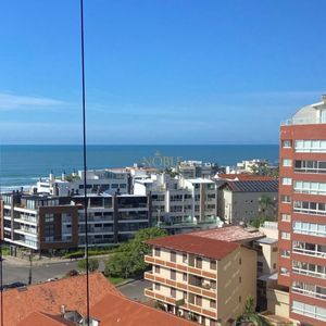 Apartamento com 207m², 4 dormitórios, 4 suítes, 2 vagas no Domus em Torres para Comprar