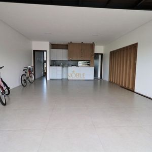 Casa de Condomínio com 301m², 4 dormitórios, 4 suítes, 2 vagas no Reserva das Águas em Torres para Comprar