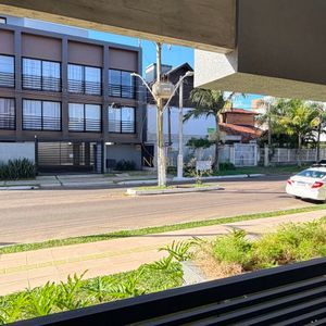 Apartamento com 76m², 2 dormitórios, 1 suíte, 1 vaga no Florença em Torres para Comprar