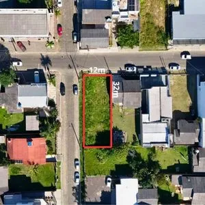 Terreno no bairro Centro em Passo de Torres para Comprar