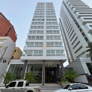 Apartamento com 112m², 3 dormitórios, 3 suítes, 2 vagas no La Vistara em Torres para Comprar