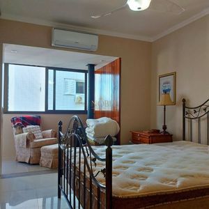 Cobertura com 200m², 3 dormitórios, 3 suítes, 2 vagas no Zurich em Torres para Comprar