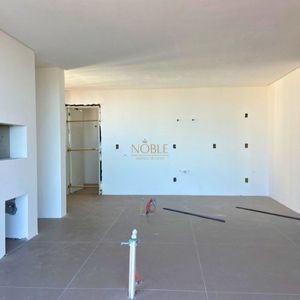 Apartamento com 200m², 3 dormitórios, 3 suítes, 3 vagas no Vanguard em Torres para Comprar