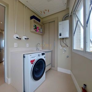 Apartamento com 134m², 3 dormitórios, 1 suíte, 2 vagas no Cortemaggiore em Torres para Comprar