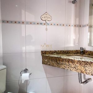 Cobertura com 220m², 3 dormitórios, 3 suítes, 2 vagas no Saint Germain em Torres para Comprar