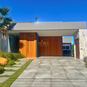 Casa de Condomínio com 220m², 3 dormitórios, 3 suítes, 2 vagas no Reserva das Águas em Torres para Comprar