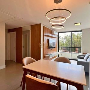 Apartamento com 64m², 2 dormitórios, 1 suíte, 1 vaga no Aston em Torres para Comprar