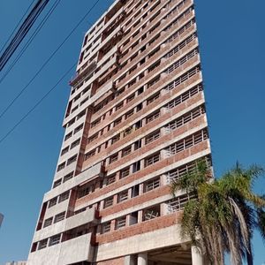 Apartamento com 82m², 2 dormitórios, 2 suítes, 1 vaga no Punta Del Sole em Torres para Comprar