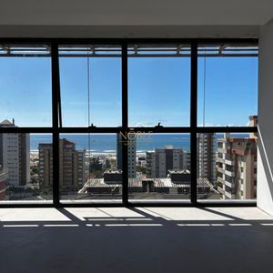 Apartamento com 196m², 3 dormitórios, 3 suítes, 3 vagas no Vanguard em Torres para Comprar