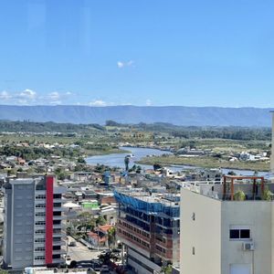 Apartamento, 2 dormitórios, 2 suítes, 2 vagas no Absoluto em Torres para Comprar