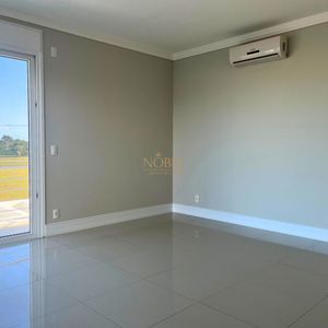 Casa de Condomínio com 320m², 4 dormitórios, 4 suítes, 4 vagas no Ocean Side em Torres para Comprar