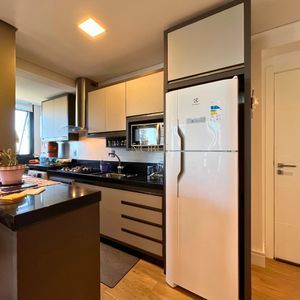 Apartamento com 82m², 2 dormitórios, 1 suíte, 1 vaga no Verano em Torres para Comprar