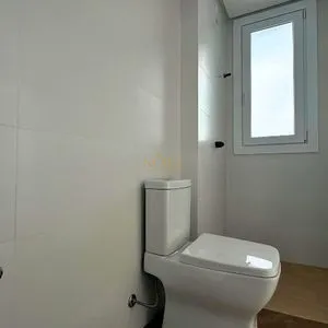 Apartamento com 119m², 3 dormitórios, 3 suítes, 2 vagas no La Vistara em Torres para Comprar