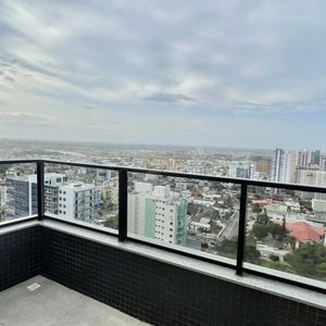 Cobertura com 152m², 3 dormitórios, 2 suítes, 2 vagas no Vesta em Torres para Comprar