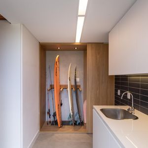 Casa de Condomínio com 244m², 4 dormitórios, 4 suítes, 2 vagas no Condomínio Ilhas Park em Torres para Comprar