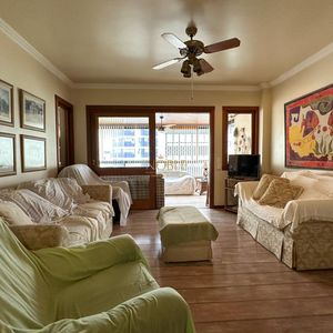 Apartamento, 2 dormitórios, 1 suíte, 1 vaga no Nouvelle Tour em Torres para Comprar