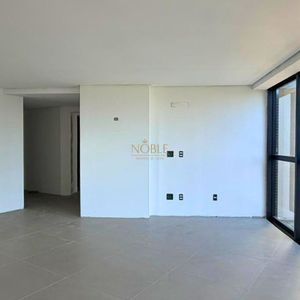 Apartamento, 4 dormitórios, 1 suíte, 2 vagas no Mirage em Torres para Comprar