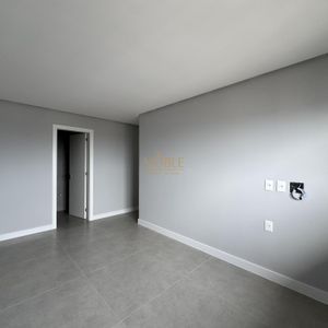 Apartamento com 77m², 2 dormitórios, 1 suíte, 2 vagas no Maui Residencial em Torres para Comprar