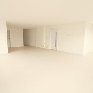 Apartamento com 130m², 3 dormitórios, 1 suíte, 2 vagas no Monterrey em Torres para Comprar