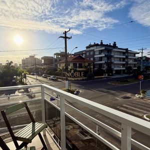 Pousada, 8 dormitórios, 3 suítes, 7 vagas no bairro Praia da Cal em Torres para Comprar