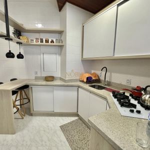 Apartamento com 143m², 3 dormitórios, 2 suítes, 1 vaga no Canto do Mar em Torres para Comprar