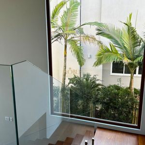 Casa de Condomínio com 360m², 4 dormitórios, 4 suítes, 2 vagas no Ocean Side em Torres para Comprar